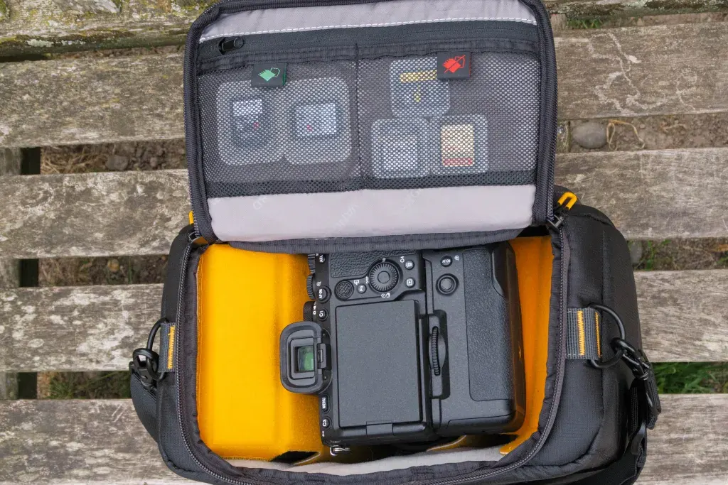 Vanguard VEO BIB Series Camera Bag Indonesia